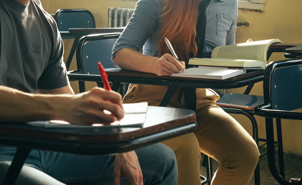 Matura 2026: przepaść między liceum a szkołą branżową — jak na tym tle wypadło Pomorskie