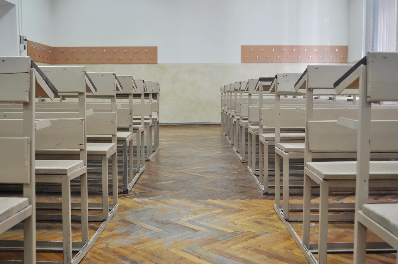 Nie zdałeś matury 2026? Cztery legalne ścieżki dalej — bez czekania do 2027 roku
